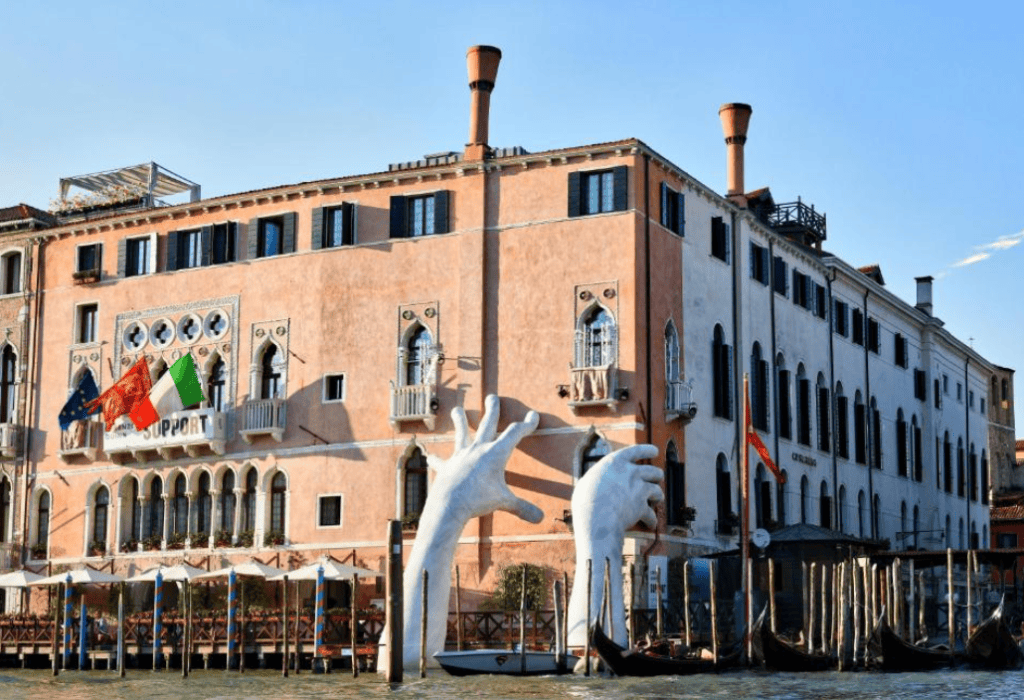 Review Hotel Mewah yang Ada di Italia, Ca’ Sagredo Hotel